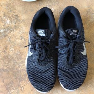 Nike flex training shoes WIDE